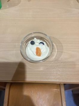 Schneemannjoghurt