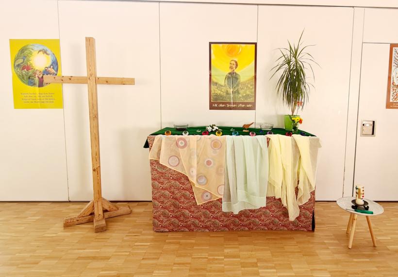 Altar und Poster