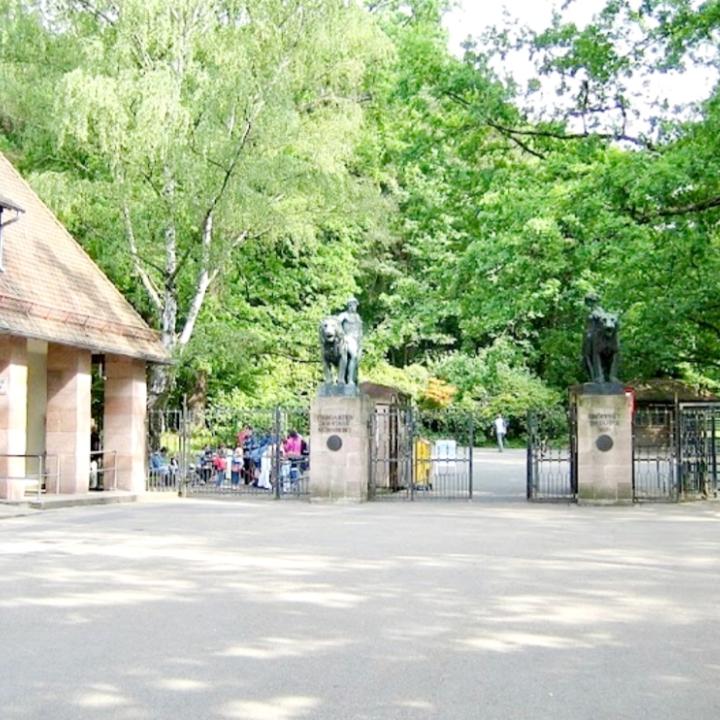 Tiergarteneingangsbereich